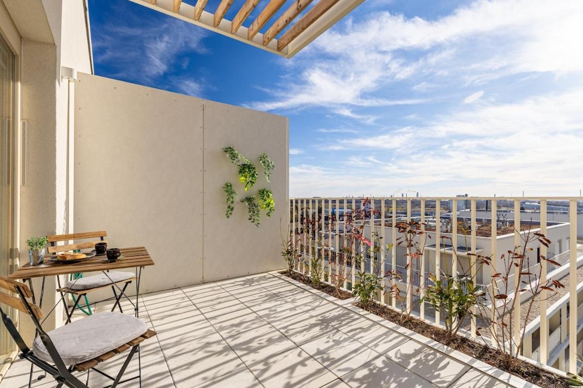 Relax In Style W Stunning Outdoor Space Apartman
